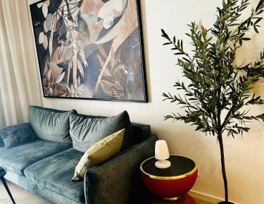 Deluxe One-Bedroom Apartment with Garden View