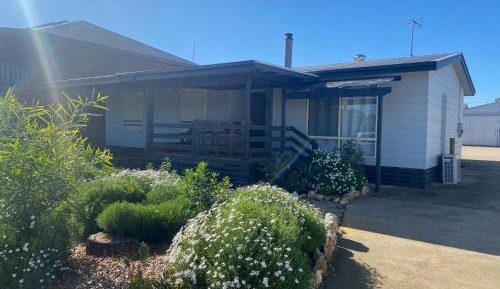 Three-Bedroom Holiday Home 