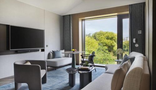 Ambassador Suite