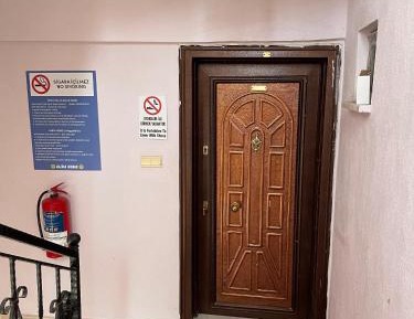 Three-Bedroom Apartment with Balcony