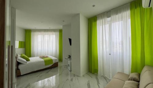 Deluxe Double Room with Extra Bed