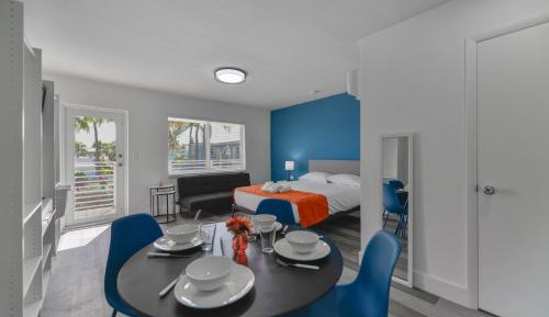 One-Bedroom Apartment
