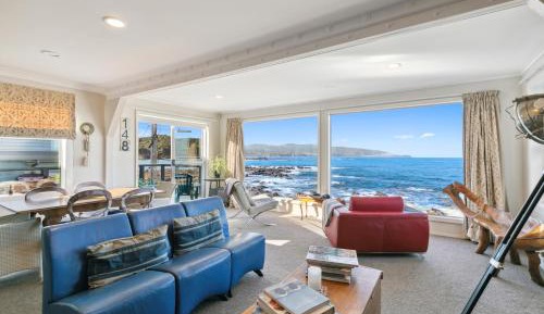 Villa with Sea View