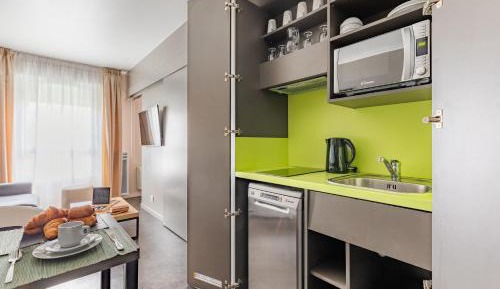 One Bedroom Apartment