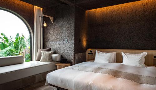 Double or Twin Room with Sea View