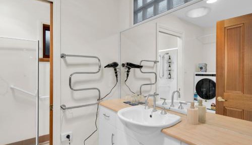 One-Bedroom Family Apartment