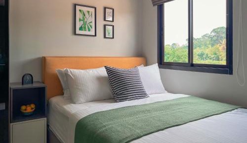 Apartment with Balcony