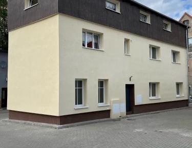 Deluxe Room (2 Adults + 1 Child)