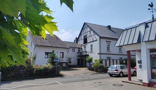 Apartment with Garden View