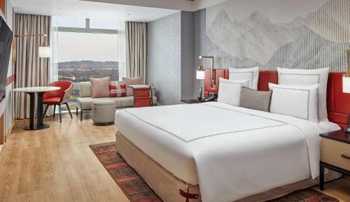 Swiss Grand King Suite