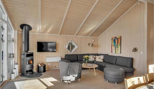 Two-Bedroom Holiday Home