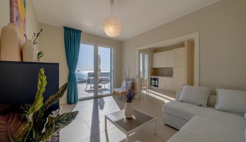 Apartment with Sea View