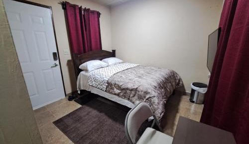 Double or Twin Room with Private Bathroom
