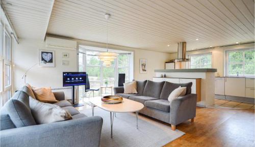 Four-Bedroom Holiday Home