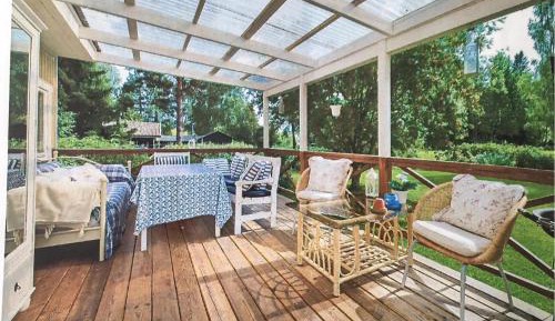 Two-Bedroom Holiday Home