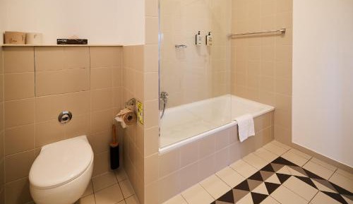 Deluxe Double Room with Bath