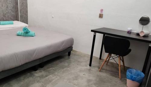 Triple Room with Shared Bathroom