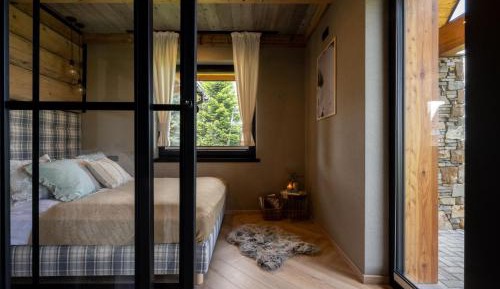 One-Bedroom Standard Apartment