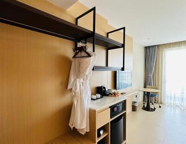 Deluxe Double or Twin Room with Ocean View