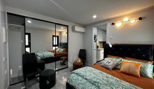 Executive Suite