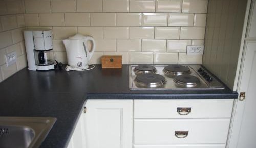 Deluxe Two-Bedroom Apartment