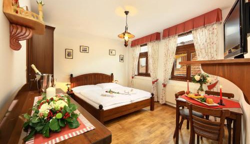 Two-Bedroom Suite (Královská komnata)