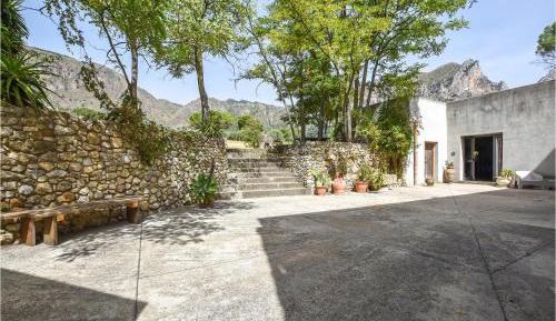 Four-Bedroom Holiday Home