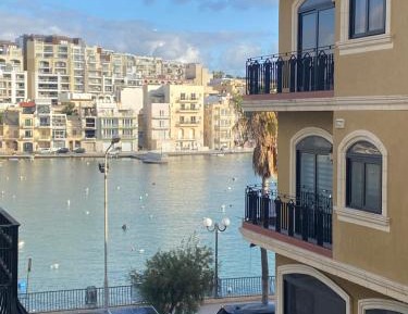 Double or Twin Room with Sea View