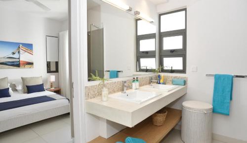 Beachfront 3 bedrooms Apartment