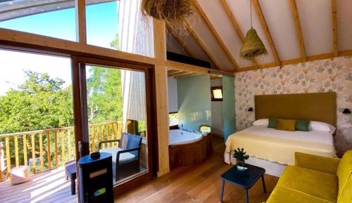 Cottage with Garden View