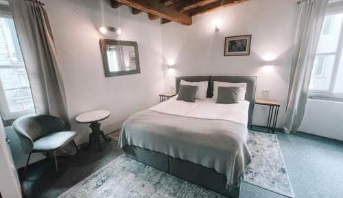 Double Room - Cronche Street - Annex Building