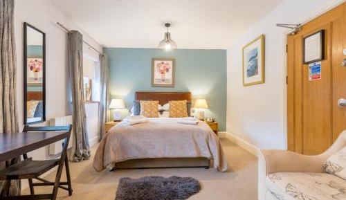 King Room - No Pets Allowed