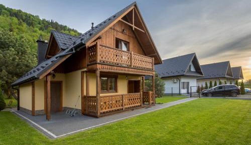 Three-Bedroom Chalet
