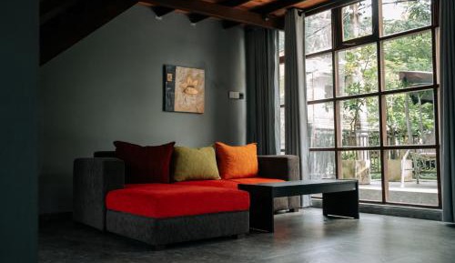 Deluxe Family Room