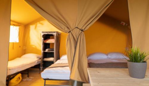 Lodge Tent