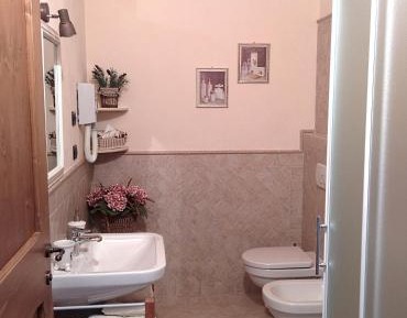 Double or Twin Room with Private Bathroom