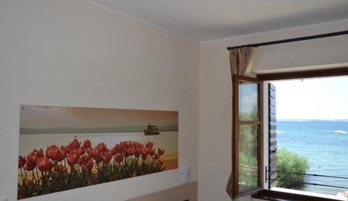 Double or Twin Room with Lake View