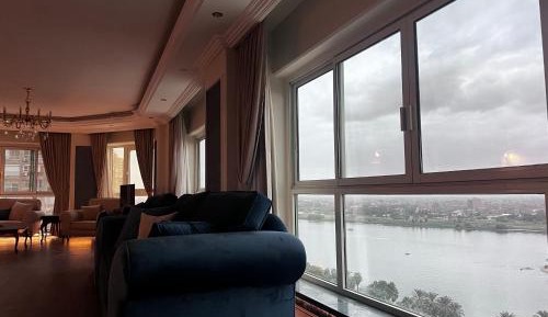 Five-Bedroom Premium Apartment