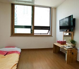 Large Twin Room