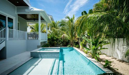 Four-Bedroom Holiday Home