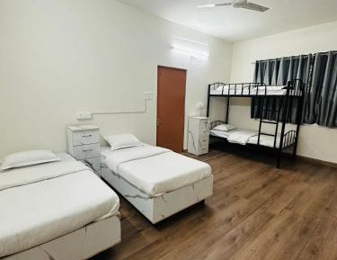 Quadruple Room with Balcony