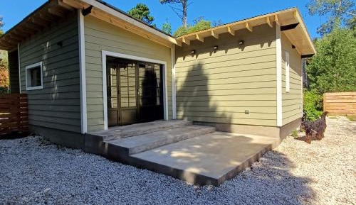 One-Bedroom House