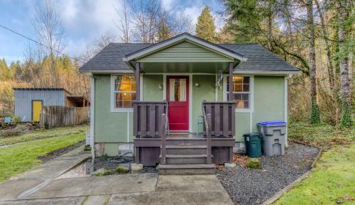 Two Bedroom Holiday Home