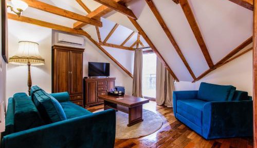 Apartment with Terrace