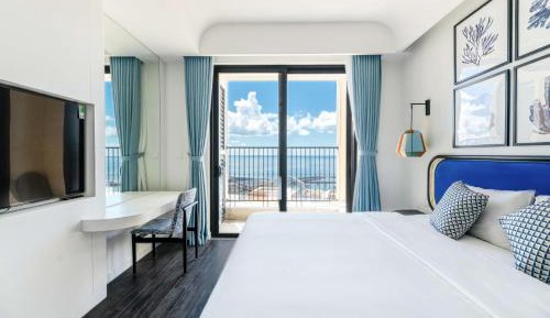 Studio with Sea View