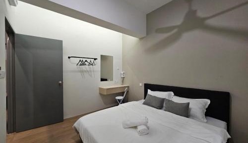 Double Room with Private Bathroom
