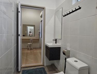 Quadruple Room with Private Bathroom