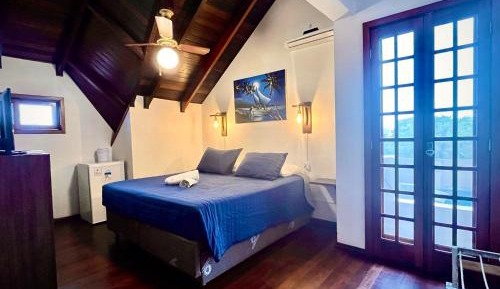 Deluxe Suite with Spa Bath