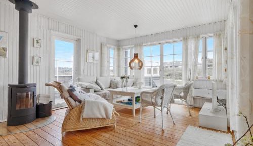 Two-Bedroom Holiday Home