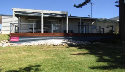 Three-Bedroom Holiday Home 
